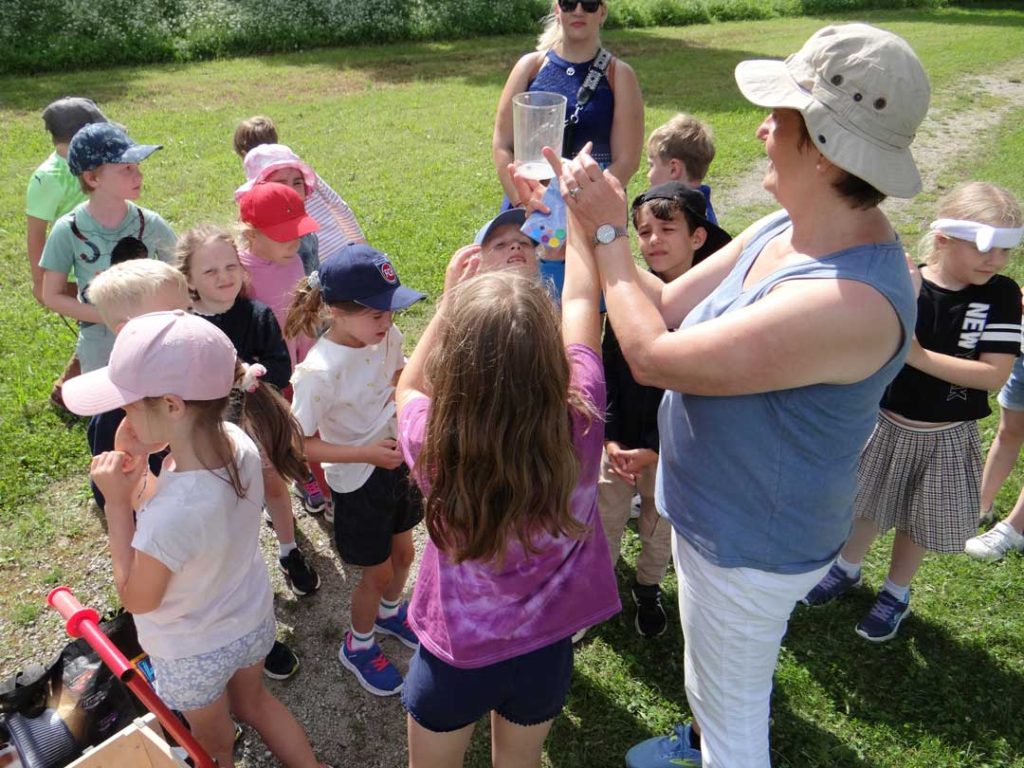 Projekttage FES Grundschule 2024: Ausflug in das Grüne Klassenzimmer im Brenzpark