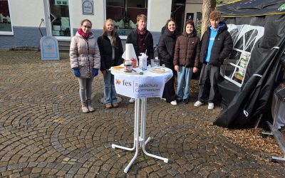 FES-Gymnasium: Waffelverkauf für unser FES-Patenschaftsprojekt