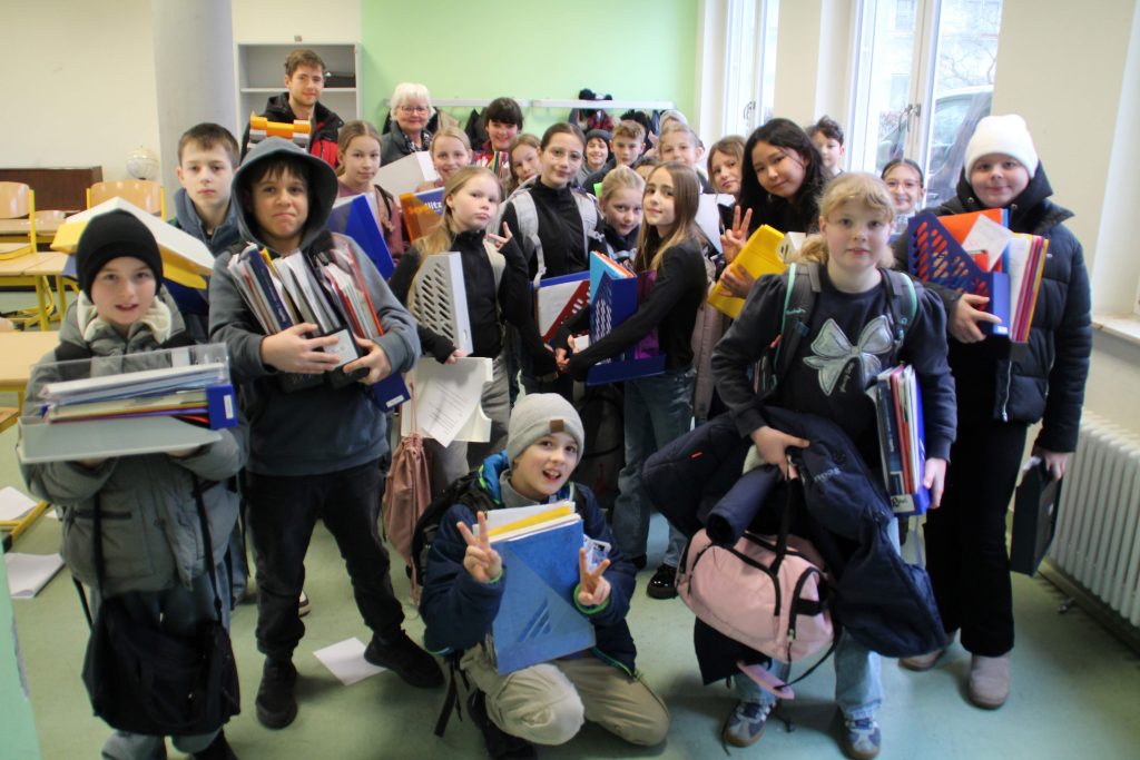 Neue Lernräume am FES-Gymnasium und der FES-Realschule: Sanierung des Schulgebäudes gestartet!