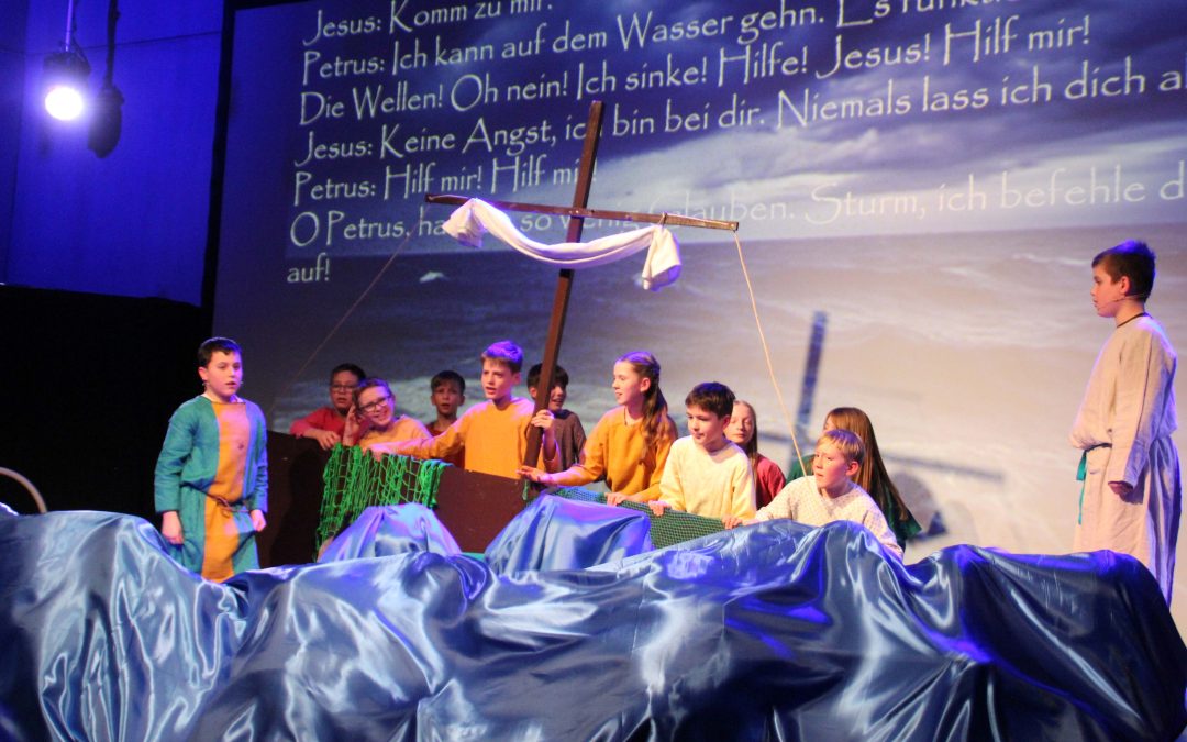 Musicalaufführungen mit Humor und Gänsehautmomenten