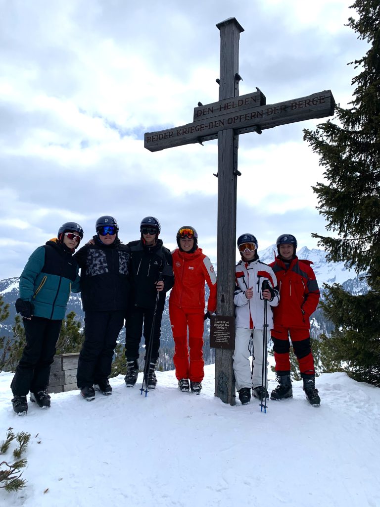 Wintercamp der 9.Klassen von FES-Gymnasium und FES-Realschule in Österreich