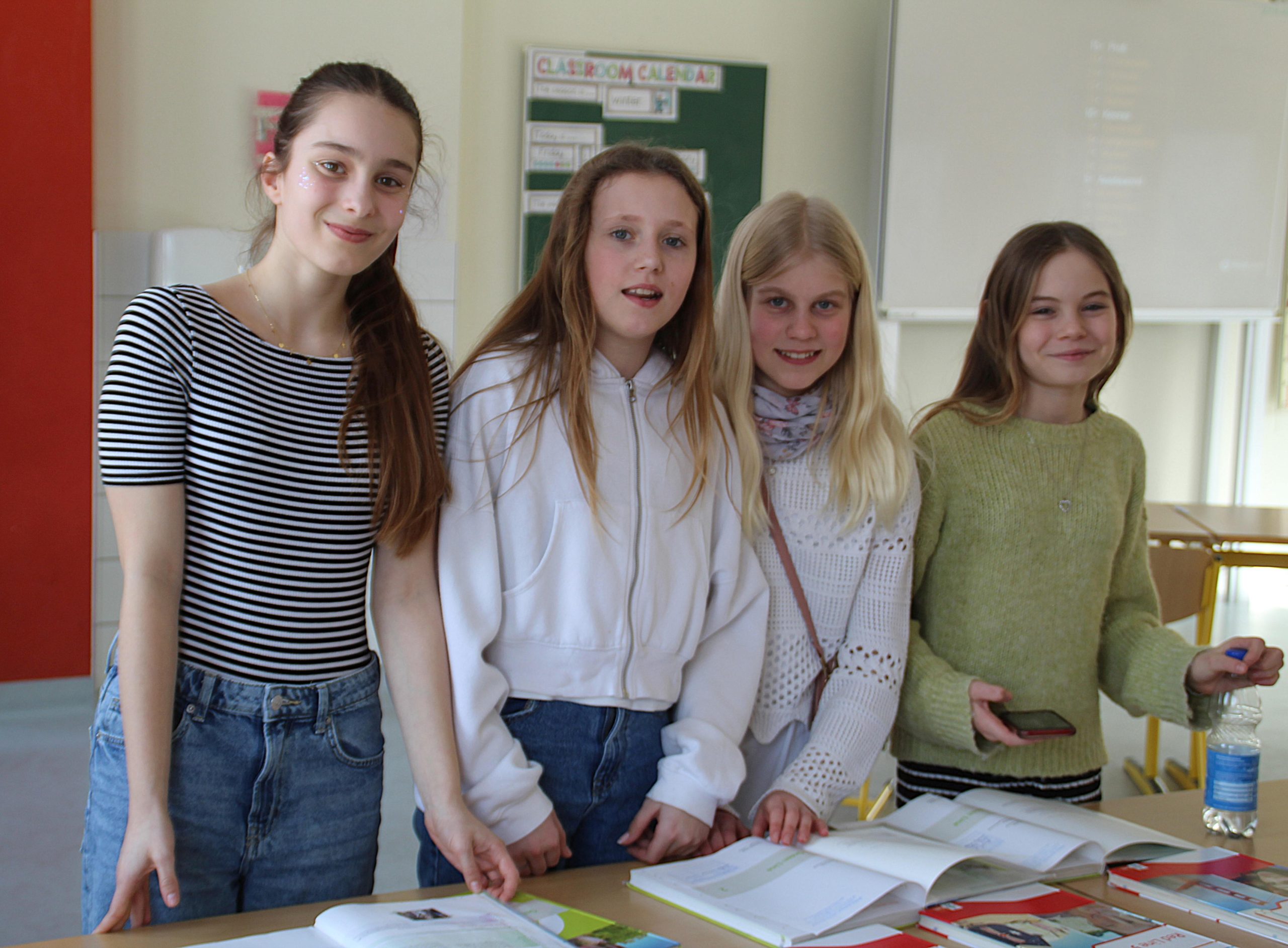 Unter ihrem Schulmotto „Wissen Werte Wohlfühlen“ lud die FES Heidenheim am 22. Februar alle Interessierten zu ihrem alljährlichen Tag der Offenen Tür ein. Wir haben FES-Realschule und FES-Gymnasium als Familie besucht und vom Zweijährigen über das Grundschulkind bis zur Oma kamen alle auf ihre Kosten.