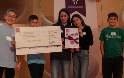 Preisgekrönt: FES-Gymnasium und FES-Realschule beim diesjährigen Schulpreis 2025 ausgezeichnet!
