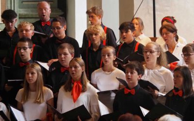 Viel Applaus für die Schulchöre der FES-Heidenheim beim Schulkonzert und zwei Gospelkonzertgottesdiensten