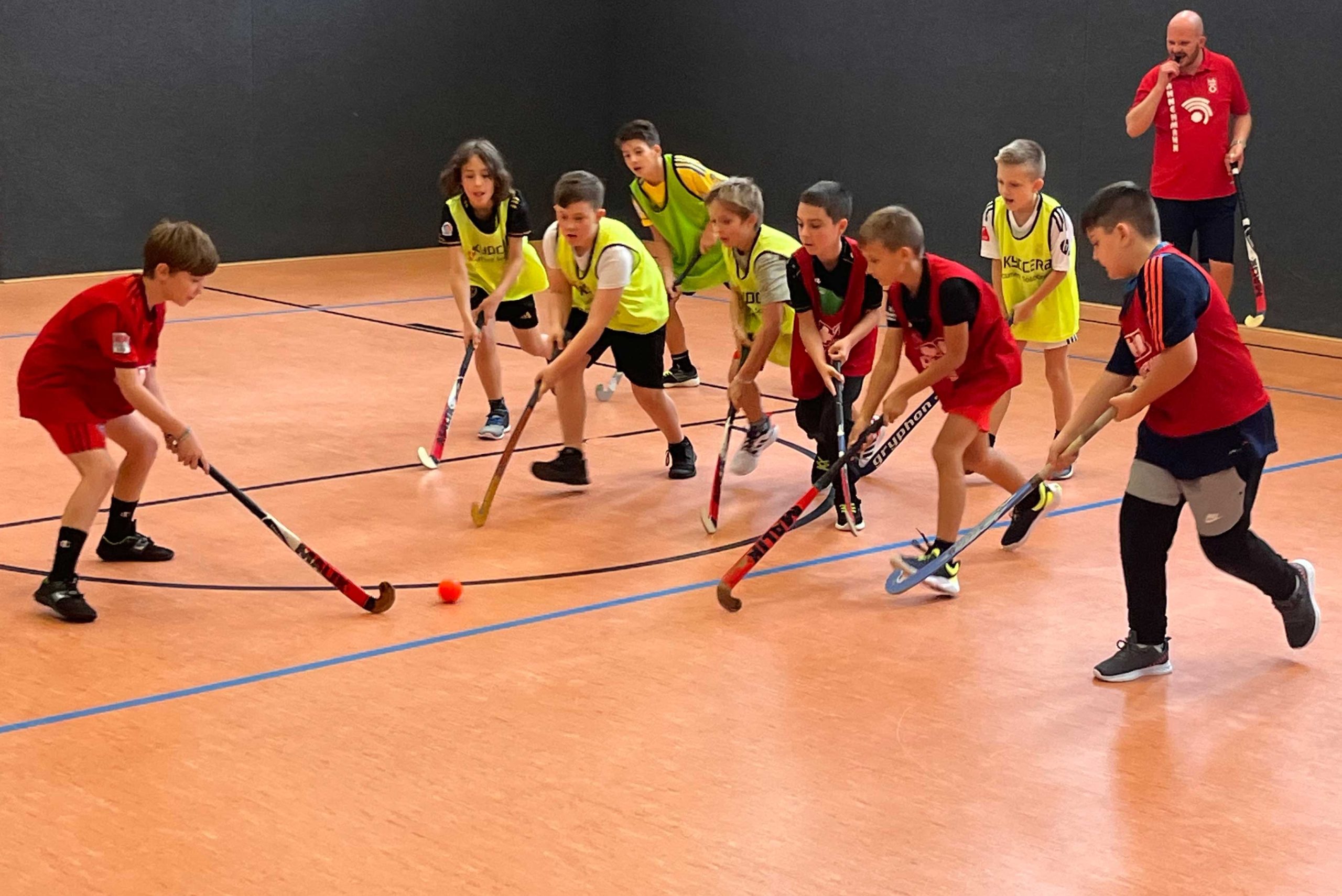 Sportkooperation der FES Heidenheim mit der Hockeyabteilung des HSB